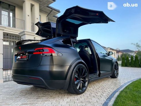 Tesla Model X 2020 - фото 26