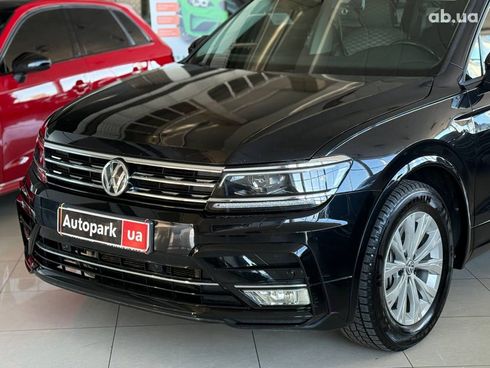Volkswagen Tiguan 2018 черный - фото 4