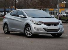 Продаж вживаних Hyundai Elantra в Києві - купити на Автобазарі