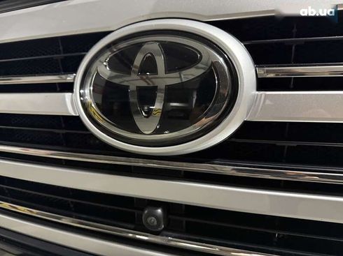 Toyota Land Cruiser 2021 - фото 18
