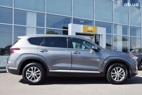 Hyundai Santa Fe 2019 - фото 25