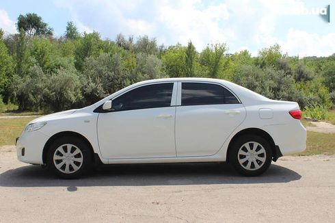 Toyota Corolla 2009 - фото 14