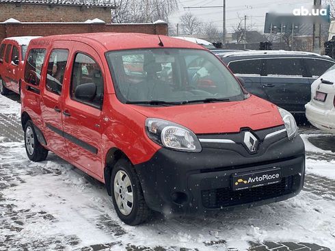 Renault Kangoo 2019 - фото 23