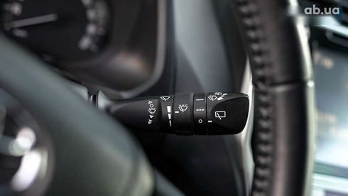 Toyota Land Cruiser Prado 2019 - фото 21