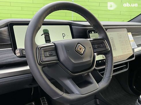 Rivian R1S 2024 - фото 20