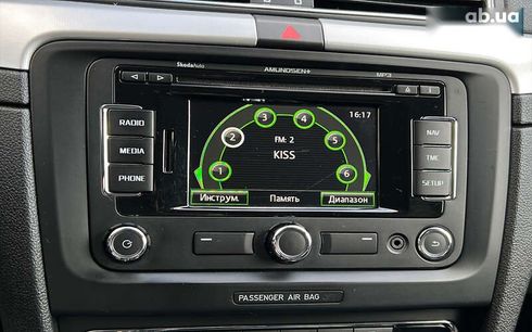 Skoda Superb 2011 - фото 21