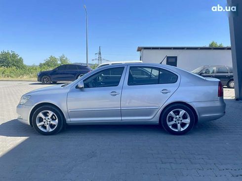 Skoda Octavia 2012 - фото 8