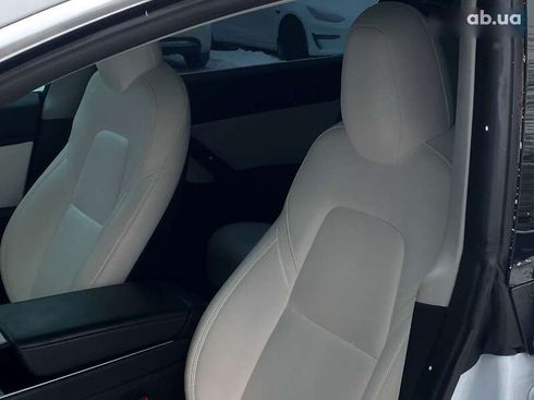 Tesla Model 3 2019 - фото 14