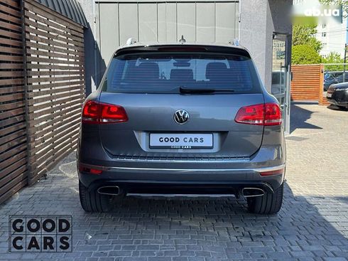 Volkswagen Touareg 2016 - фото 10