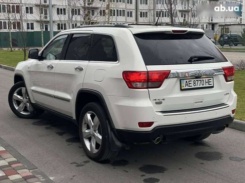 Jeep Grand Cherokee 2012 - фото 5