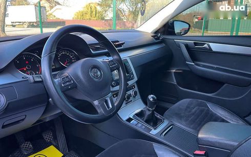 Volkswagen Passat 2012 - фото 8