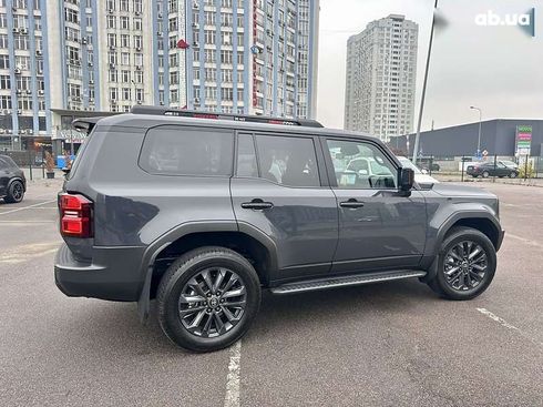 Toyota Land Cruiser Prado 2024 - фото 9