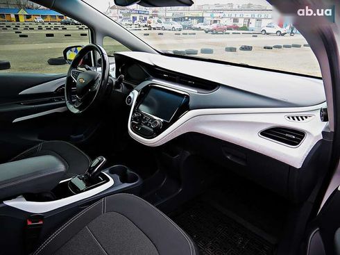 Chevrolet Bolt 2021 - фото 18