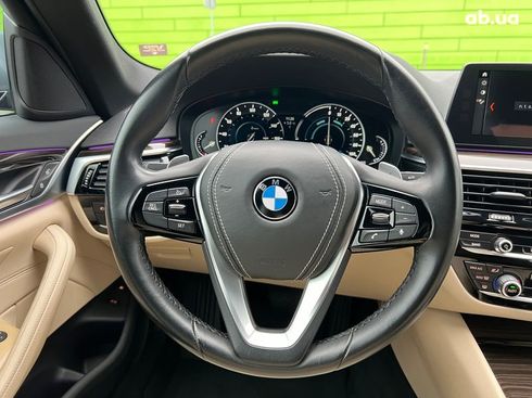 BMW 5 серия 2018 - фото 13