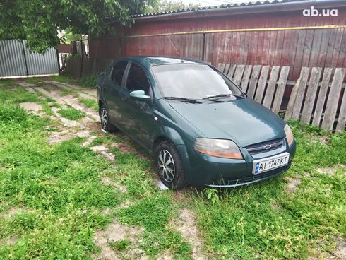 Chevrolet Aveo 2005 зеленый - фото 7