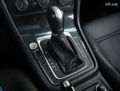 Volkswagen Golf 2018 - фото 17