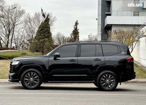 Toyota Land Cruiser 2021 - фото 5