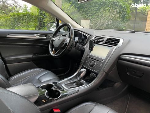Ford Fusion 2014 белый - фото 25