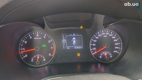 Kia K5 2015 - фото 13