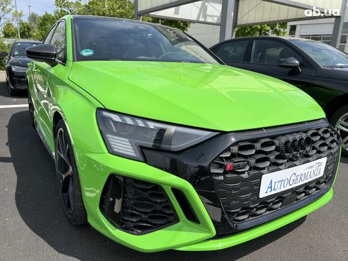 Audi RS 3 2023 - фото 17