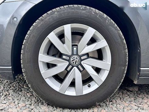 Volkswagen Passat 2015 - фото 9