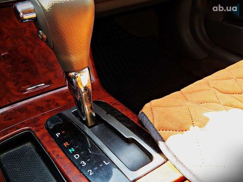 Toyota Camry 2004 - фото 12
