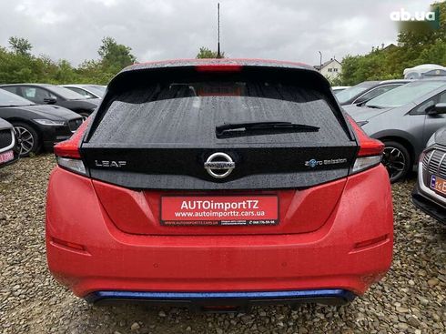 Nissan Leaf 2020 - фото 13