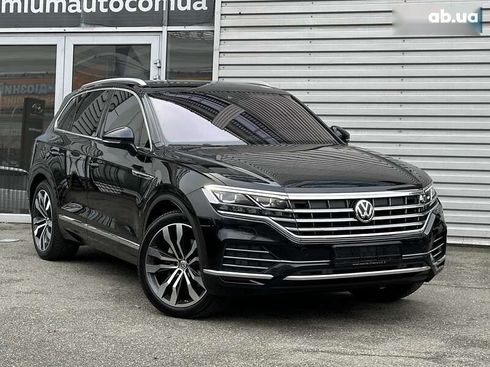 Volkswagen Touareg 2018 - фото 2