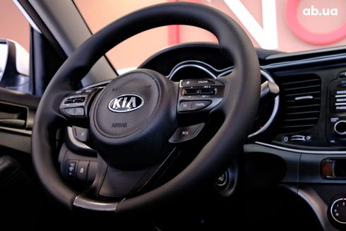 Kia Optima 2015 белый - фото 7