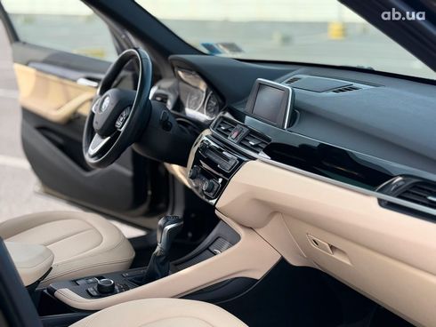 BMW X1 2017 коричневый - фото 28