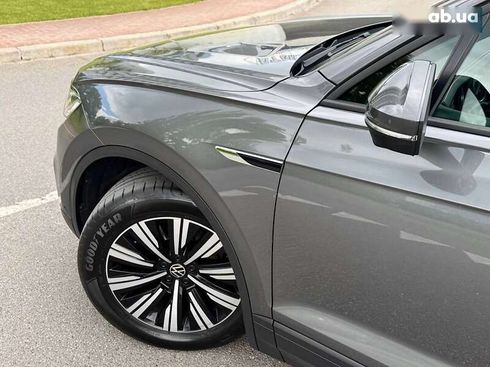 Volkswagen Touareg 2021 - фото 16