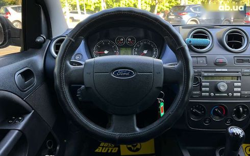 Ford Fiesta 2005 - фото 11