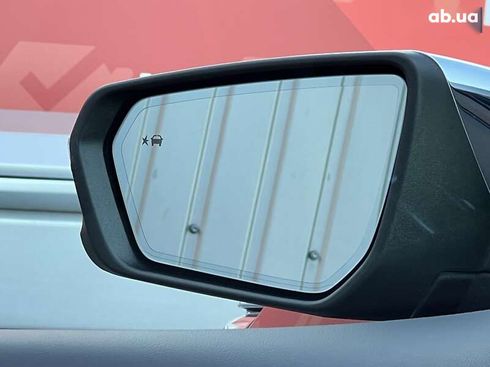 Chevrolet Equinox 2019 - фото 23