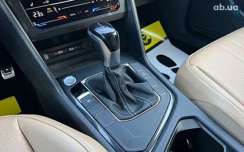 Volkswagen Tiguan 2022 - фото 12
