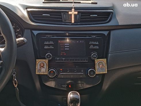 Nissan Rogue 2017 белый - фото 31