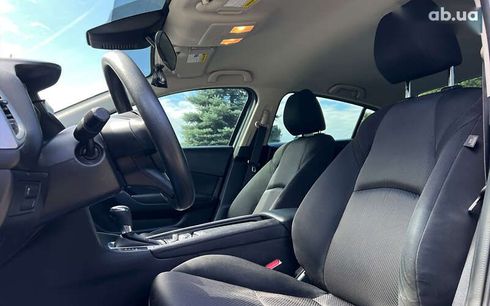 Mazda 3 2017 - фото 14