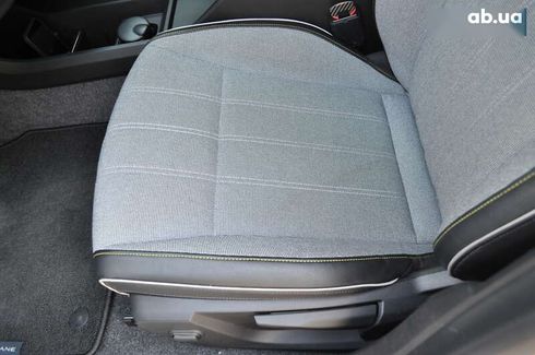 Renault Megane 2023 - фото 16