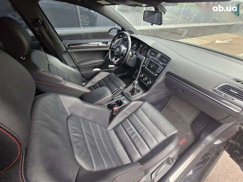 Volkswagen Golf GTI 2016 - фото 10