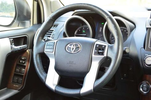 Toyota Land Cruiser Prado 2013 - фото 26