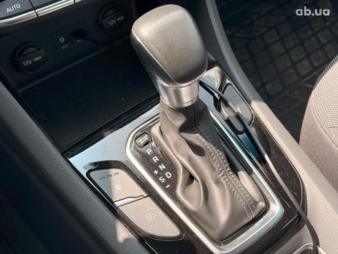 Hyundai Ioniq 2018 черный - фото 19