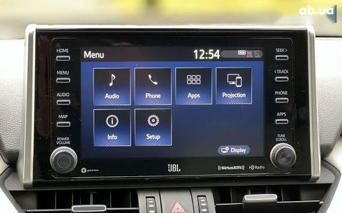 Toyota RAV4 2021 - фото 17