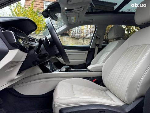Audi E-Tron 2020 синий - фото 21