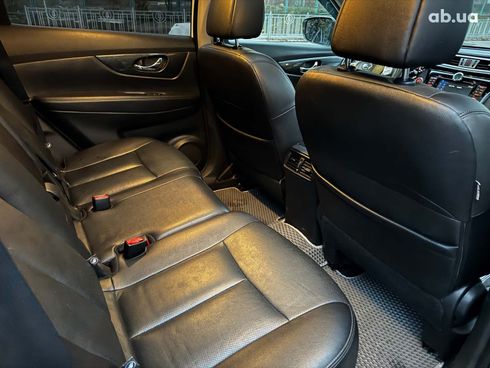 Nissan Rogue 2016 белый - фото 38