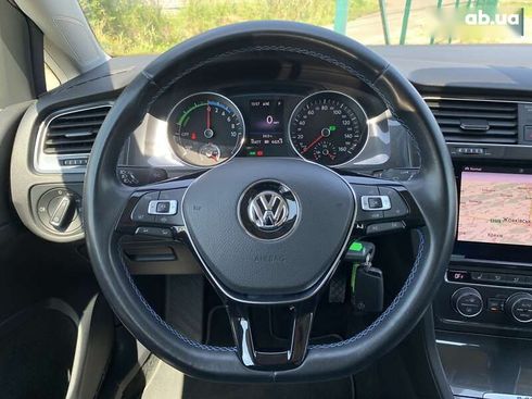 Volkswagen e-Golf 2019 - фото 19