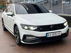 Продажа б/у Volkswagen Passat 2021 года - купить на Автобазаре