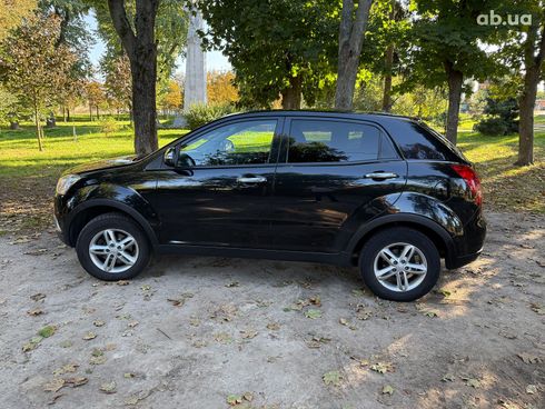 SsangYong Korando 2012 черный - фото 8