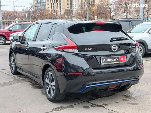 Nissan Leaf 2018 черный - фото 6