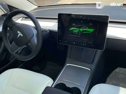 Tesla Model 3 2022 - фото 16