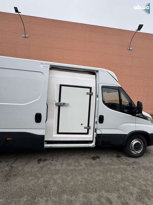 IVECO Daily 2021 - фото 13