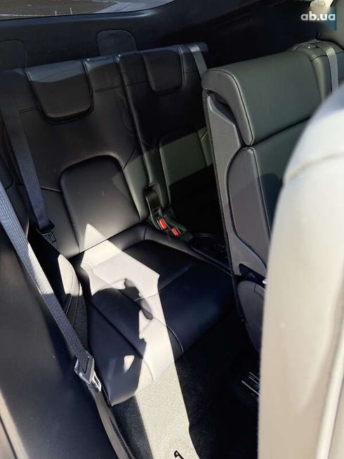Tesla Model Y 2023 - фото 12